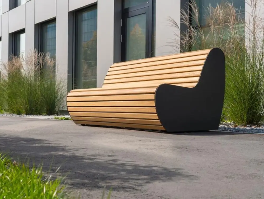 Banc-Sedan-2