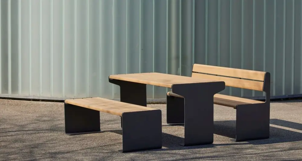 Table-Monsa-Nusser-2